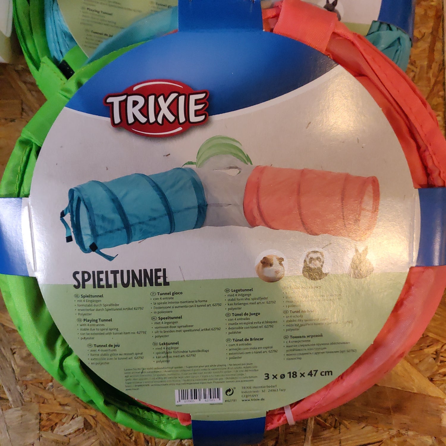 Stor gnavertunnel med 4 indgange