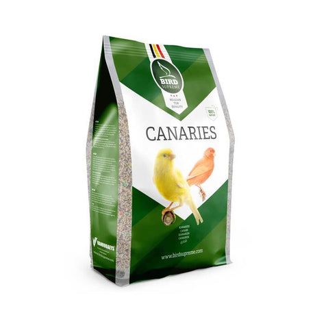 En pose Kanariefoder LUX 4 kg farvechips med Bird Supreme branding på hvid baggrund.