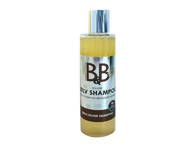 En flaske B&B Økologisk Sølvshampoo - super tør hud/pels 250ml på hvid baggrund.
