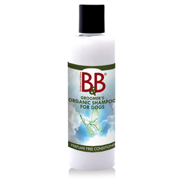 En flaske B&B Økologisk parfumefri hundebalsam- Efterlader pelsen blank og lækker til hunde, beriget med mandelolie og Aloe Vera.