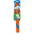 Orange og blå Chuckit Ultra Fetch Stick lavet af slidstærkt materiale - det perfekte hentestok legetøj.