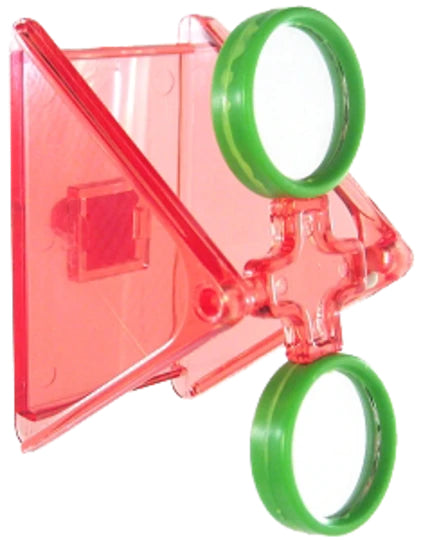 Et rødt og grønt Fugle aktivitets, roterende spejle legetøj med forstørrelsesglas på hvid baggrund.