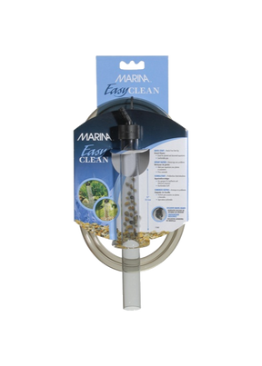 En rengøringsslange med en Marina Easy Clean Slamsuger påsat til rengøring af akvariet fra Trixie.