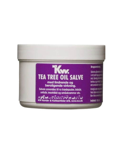 En krukke med Tea tree oil salve fra KW 100ml på sort baggrund.