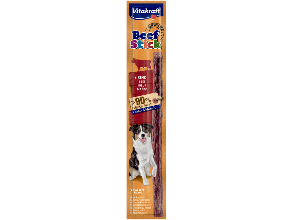 En Vitakraft Beef-Stick® SALAMI-pakke dekoreret med en hund.