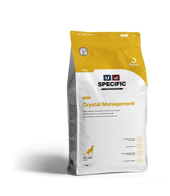 En pose Specific FCD-L kattemad til katte - Crystal Management LIGHT fra Specific på en hvid baggrund.