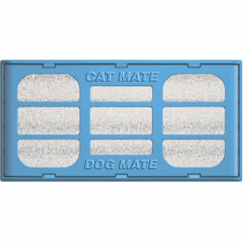 PetMate Filter til vanddispenser, fra Petmate drikkefontæne 2 og 6 liter er vist på en hvid baggrund.