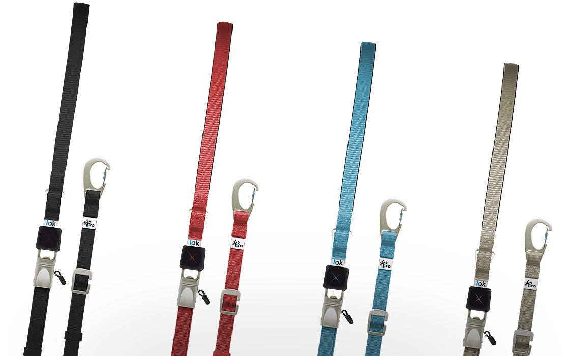 Fire forskellige farvede Curli line blå sejl med kroge på, perfekt til hundepose line eller sikkerhedsring.