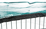 En Trixie løbegård med net, 8 elementer á 60 x 57 cm til udendørs - til Kanin / Marsvin, er et produkt til kaniner, et lukket rum med net på toppen for at holde dem sikkert indeholdt.