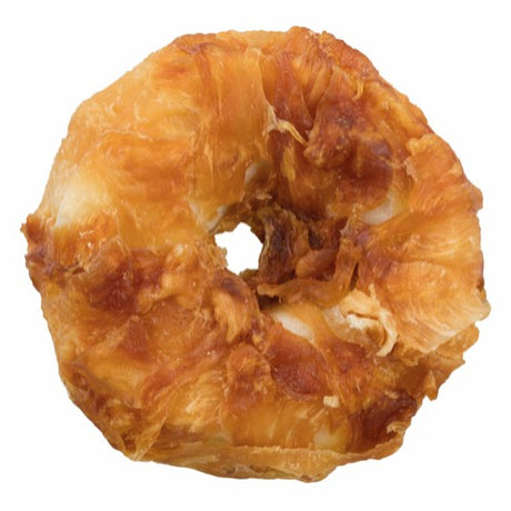 An Naturligt Ø6cm Tyggering med kylling omsvøbt stegt doughnut på en hvid baggrund.