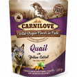 Carnilove Vådfoder POUCH, Kornfri & Glutenfri med vagtel & gule gulerødder til hunde fra Carnilove er tilgængelig i en pose.